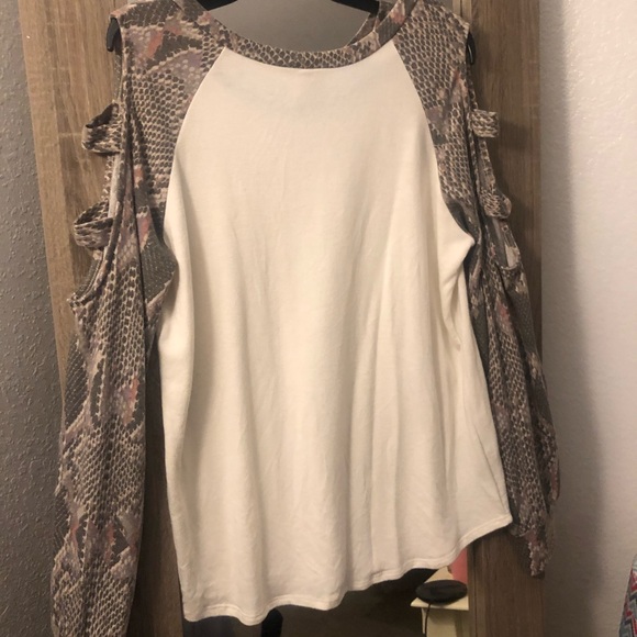 Snakeskin baseball strappy sleeve tee - Picture 4 of 4